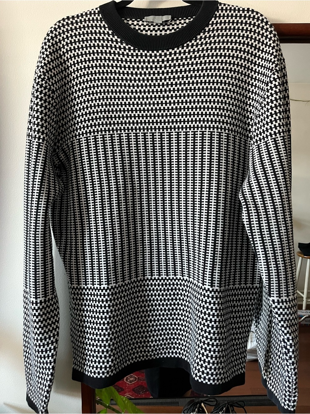 Men’s COS knit sweater